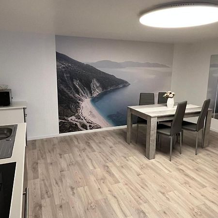 Zuhause Bei Zampich Apartment Wermelskirchen Luaran gambar